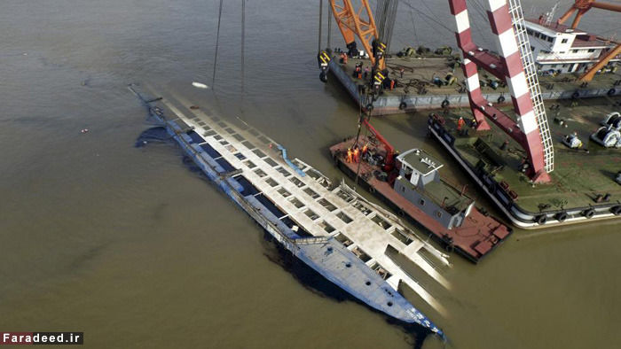 (تصاویر) بازگرداندن کشتی غرق شده چین