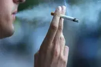 یکی دیگر از عوارض دود سیگار برای غیرسیگاری‌ها
