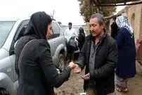 (تصاویر) حضور بازیگر معروف در مناطق محروم تهران