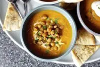 طرز تهیه آش هالاو یا آبگوشت غوره؛ غذای بی‌نظیر و خوش طعم کردستان
