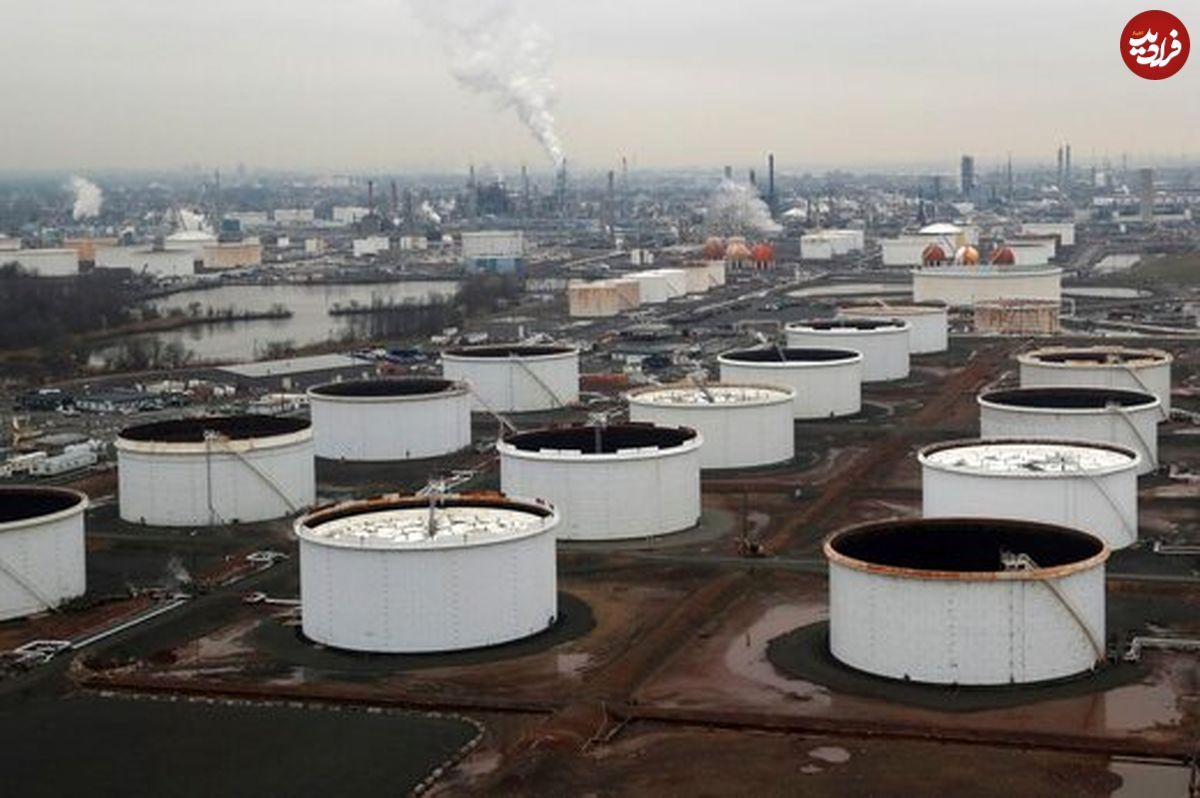 کابوس سقوط قیمت نفت ادامه دارد