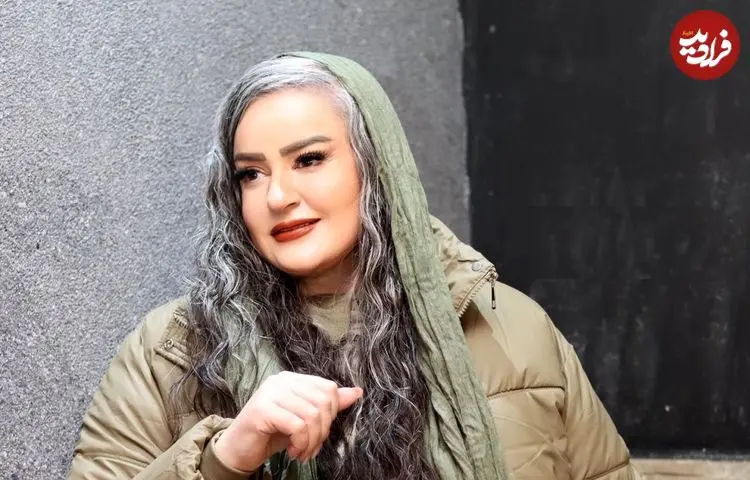 تصاویر؛ استایل پاییزی نعیمه نظام‌دوست در جشنواره نمایش کمدی