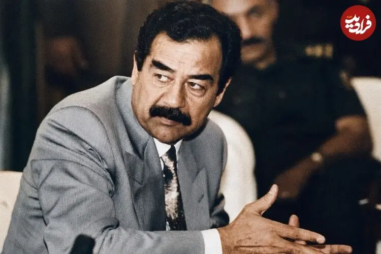 عکس| سفر زمان؛ «صدام» در حال قایق سواری و به همراه فرزندان اش؛ دهه 50