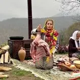 ببینید| غذای روستایی در ایران؛ پخت قورمه سبزی در روستایی کوهستانی