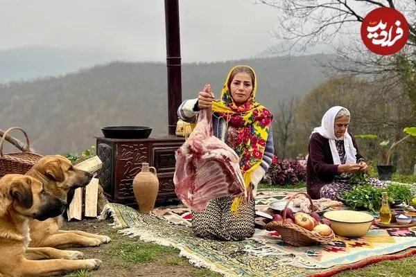 ببینید| غذای روستایی در ایران؛ پخت قورمه سبزی در روستایی کوهستانی