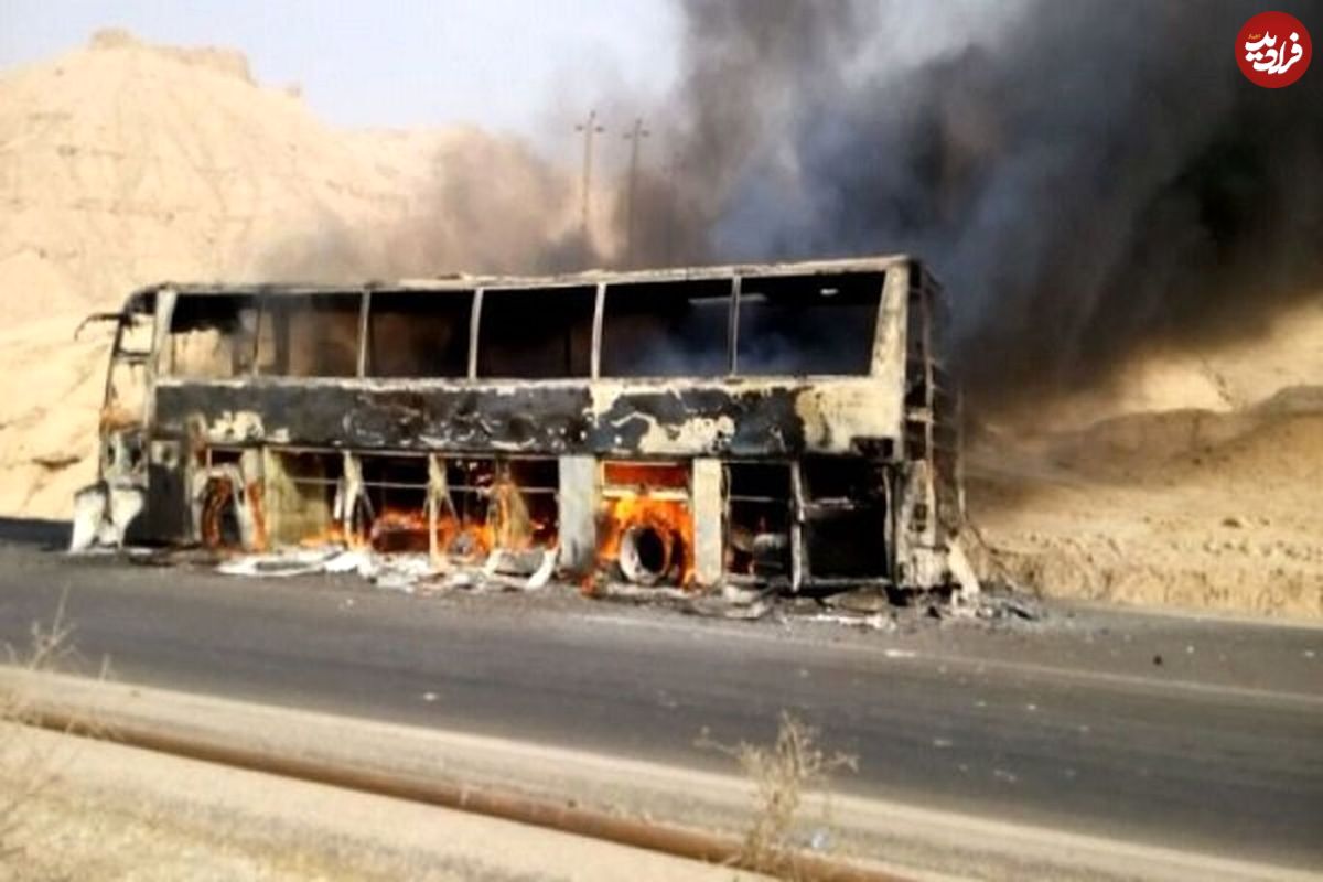 آتش گرفتن اتوبوس در جاده شیراز به سعادت شهر