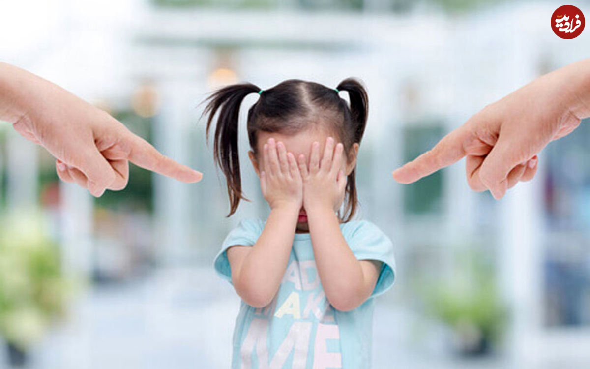 ۸ ویژگی والدینِ «سمّی»