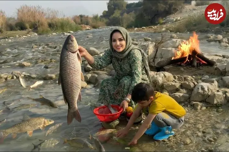 ببینید| غذای روستایی در ایران؛ کباب کردن ماهی در کنار رودخانه