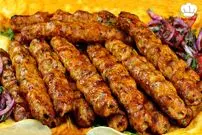 (ویدئو) منقل را کنار بگذارید؛ شیوه آسان تهیه کباب کوبیده مرغ با دنبه در فر