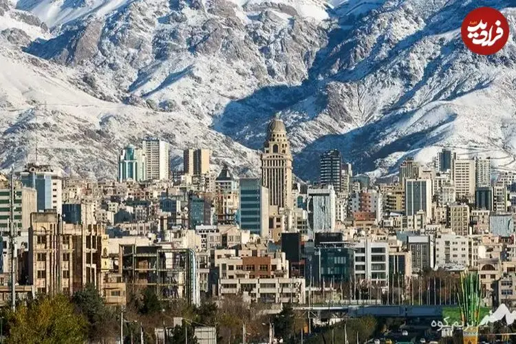 عکس| سفر به ایران قدیم؛ منظرۀ باغ‌ها و خانه‌های پراکنده در شمال تهران؛ 100 سال قبل