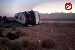 واژگونی یک دستگاه اتوبوس در جاده مهریز؛ ۲۸ مصدوم