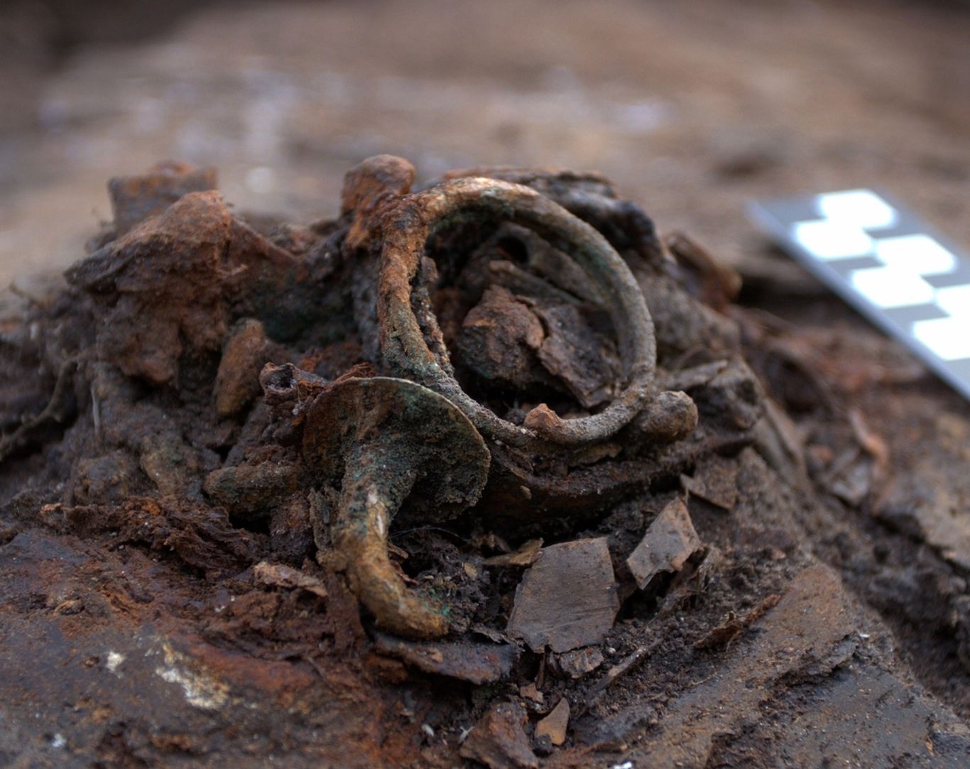 کشف نذورات ۲۵۰۰ ساله در یک قربانگاه باستانی در لهستان