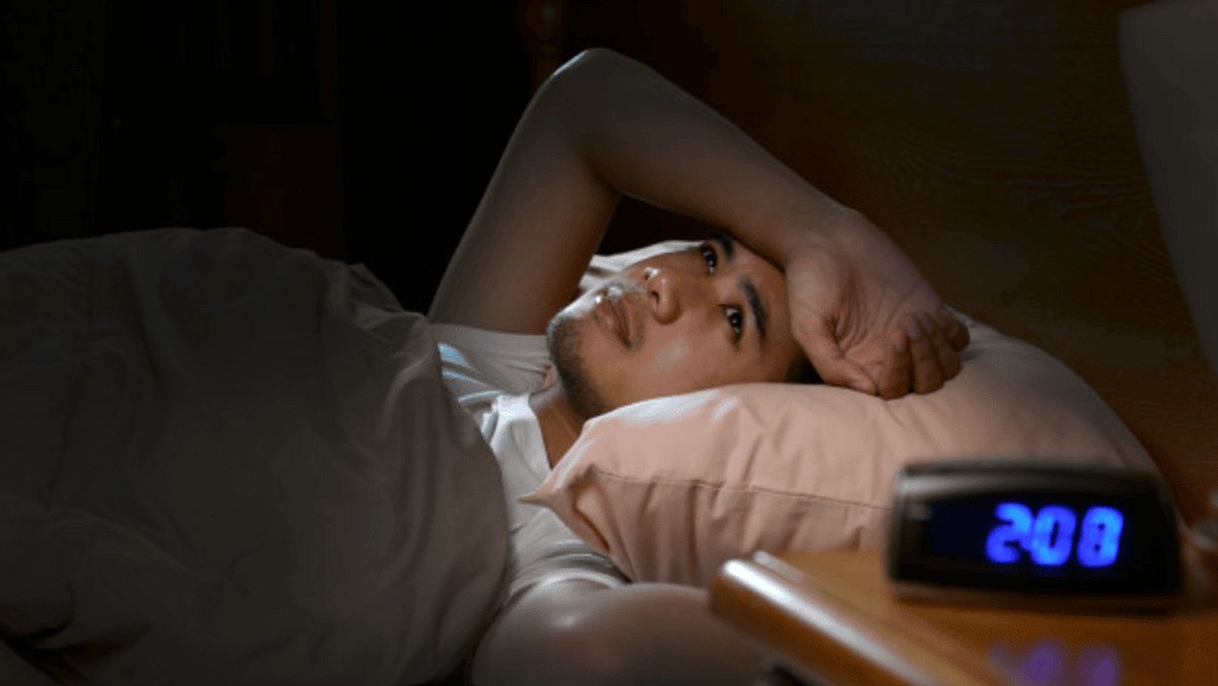 این ۶ نشانه بهداشتی محرومیت از خواب را جدی بگیرید!