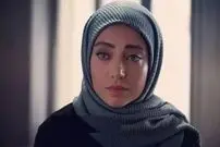 (تصاویر) هلن نقی لو بازیگر سریال غریبه خارج از قاب تلویزیون
