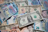 قیمت دلار و ارز ۶ اسفند ۱۳۹۷