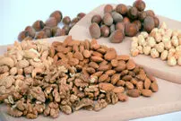 آجیل بخورید تا چاق نشوید