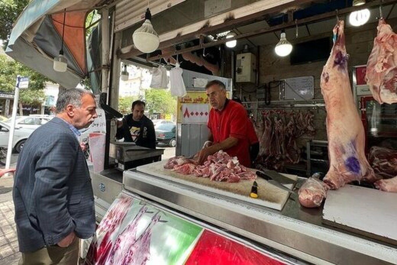 از قیمت روز گوشت قرمز با خبر شوید؛ سردست گوسفندی کیلویی چند؟