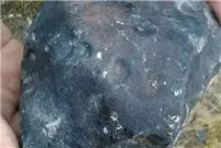 (تصویر) شهاب سنگ یافته شده در زنجان
