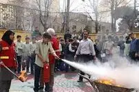 (ویدئو) غافلگیری در کلاس آموزشی خاموش کردن آتش در یک مدرسه!