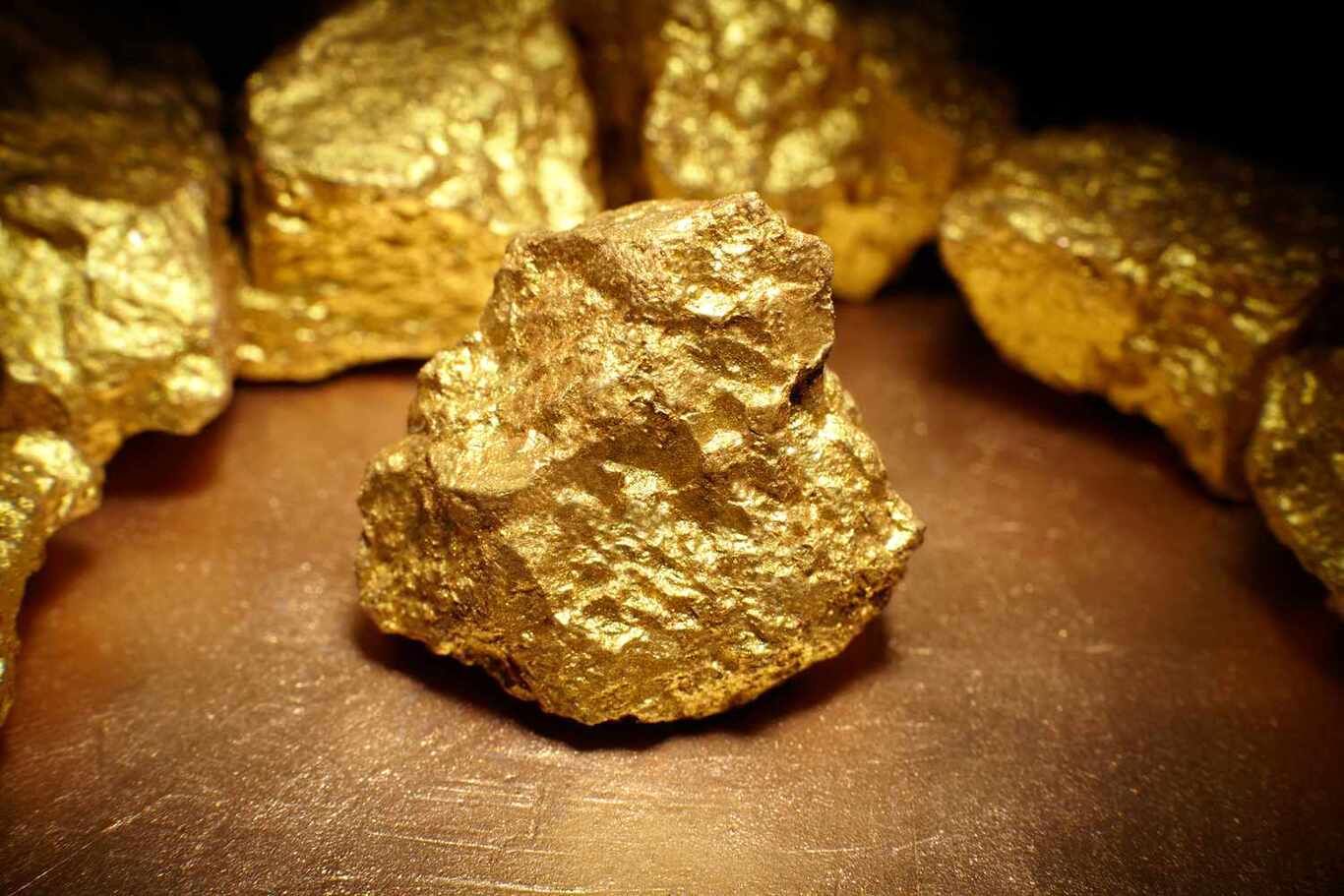 قیمت طلای جهانی امروز ۹ آبان ماه ۱۴۰۱