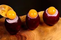 ببینید| با پیاز و تخم مرغ، این دلمه متفاوت و خوشمزه را درست کنید