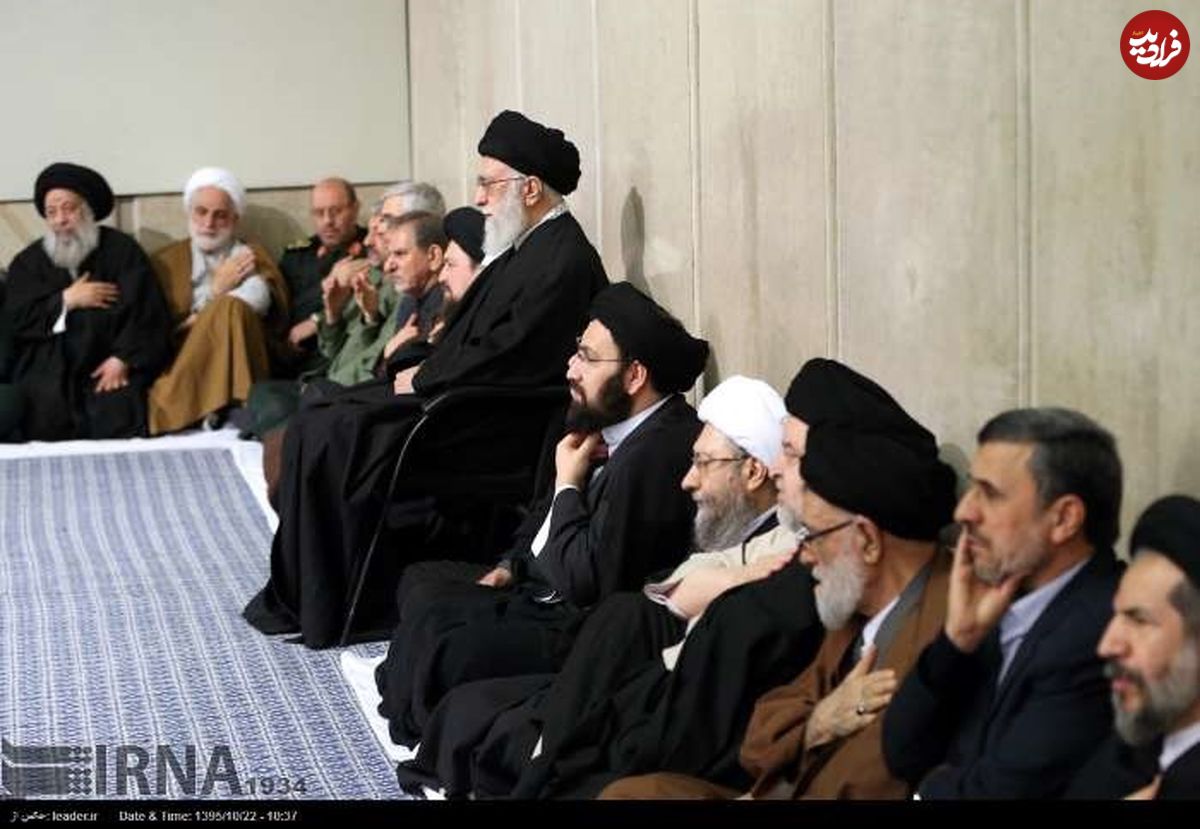 عکس/ احمدی‌نژاد در مراسم ترحیم آیت‌الله هاشمی