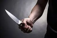 (ویدئو) لحظه هولناک زورگیری از یک جوان مقابل در خانه!