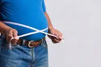 هر آنچه باید درباره لاغری شکم بدانید؛ از بهترین رژیم‌ها تا ورزش‌های کاربردی!