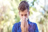چرا در فصل بهار آلرژی می‌گیریم؟!