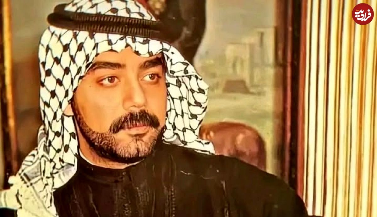 عکس| سفر در زمان؛ «عدی» در لباس نظامی و در کنار پدرش «صدام»؛ دهه 60