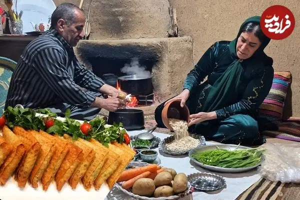 ببینید| غذای روستایی در ایران؛ تهیه سوپ سبزیجات و سمبوسه توسط زوج روستایی