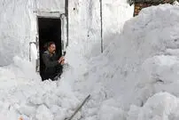 (ویدئو) ارتفاع برف در کوهرنگ به بالای منازل رسید