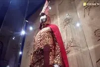 مرد طلایی قزاقستان با کپسول زمان دفن می‌شود