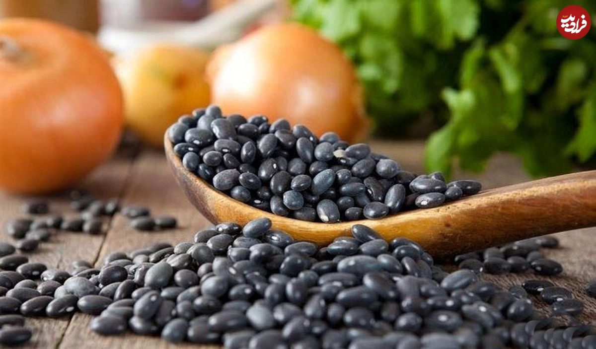 ۴۱ ماده غذایی نشاط آور؛ از لوبیا سیاه تا کلم پیچ