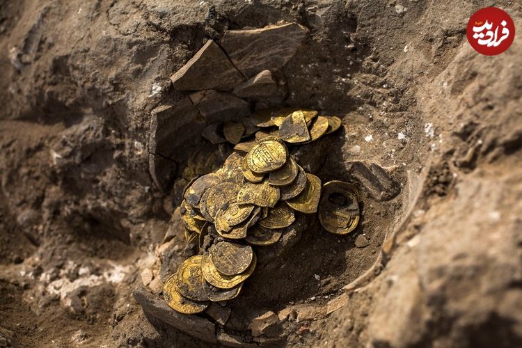 (ویدئو) کشف سکه‌های طلا متعلق به دوران خلفای عباسی
