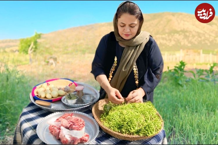 ببینید؛ غذای روستایی در ایران؛ پخت یک چلو گوشت متفاوت در طبیعت
