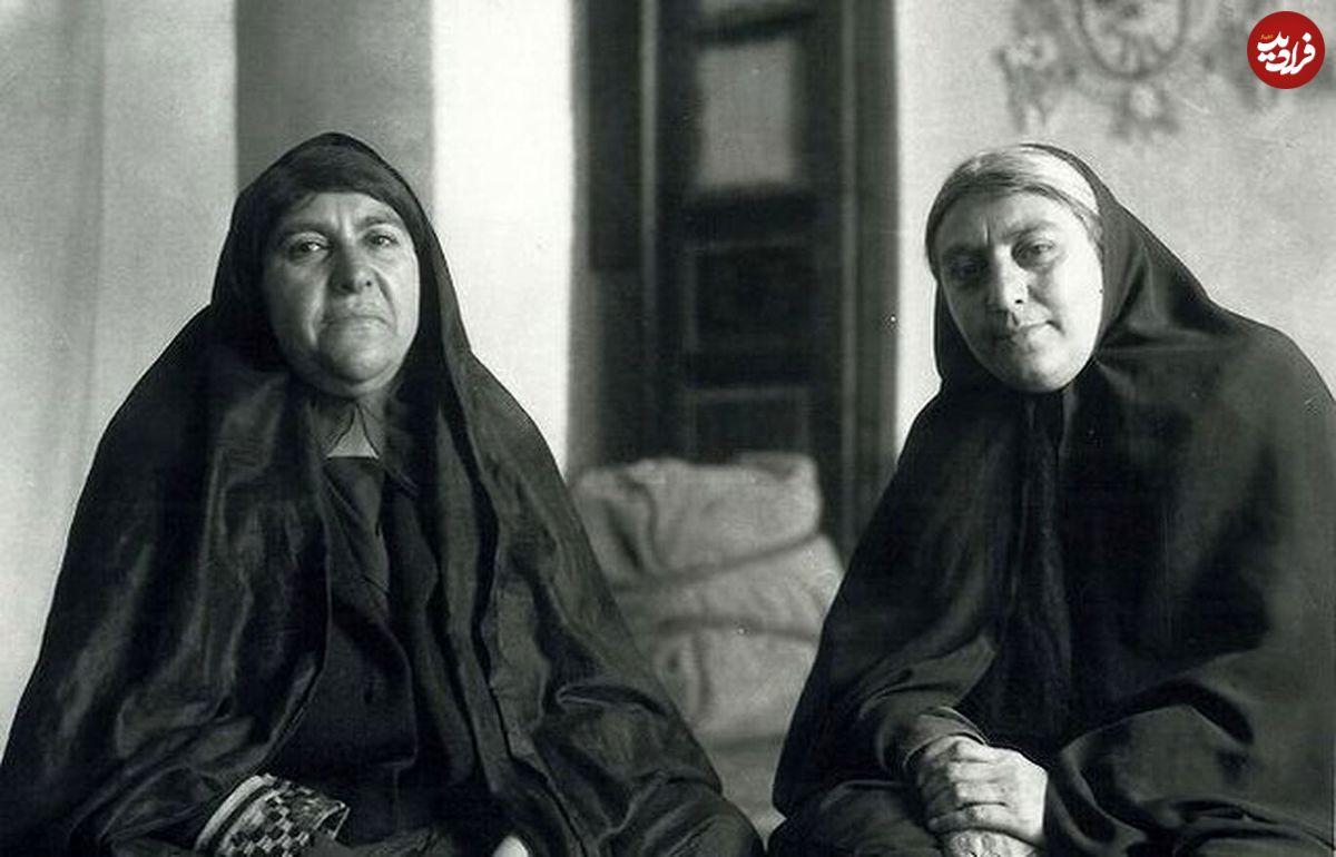 کاری که عمه احمدشاه با قاجاریه کرد