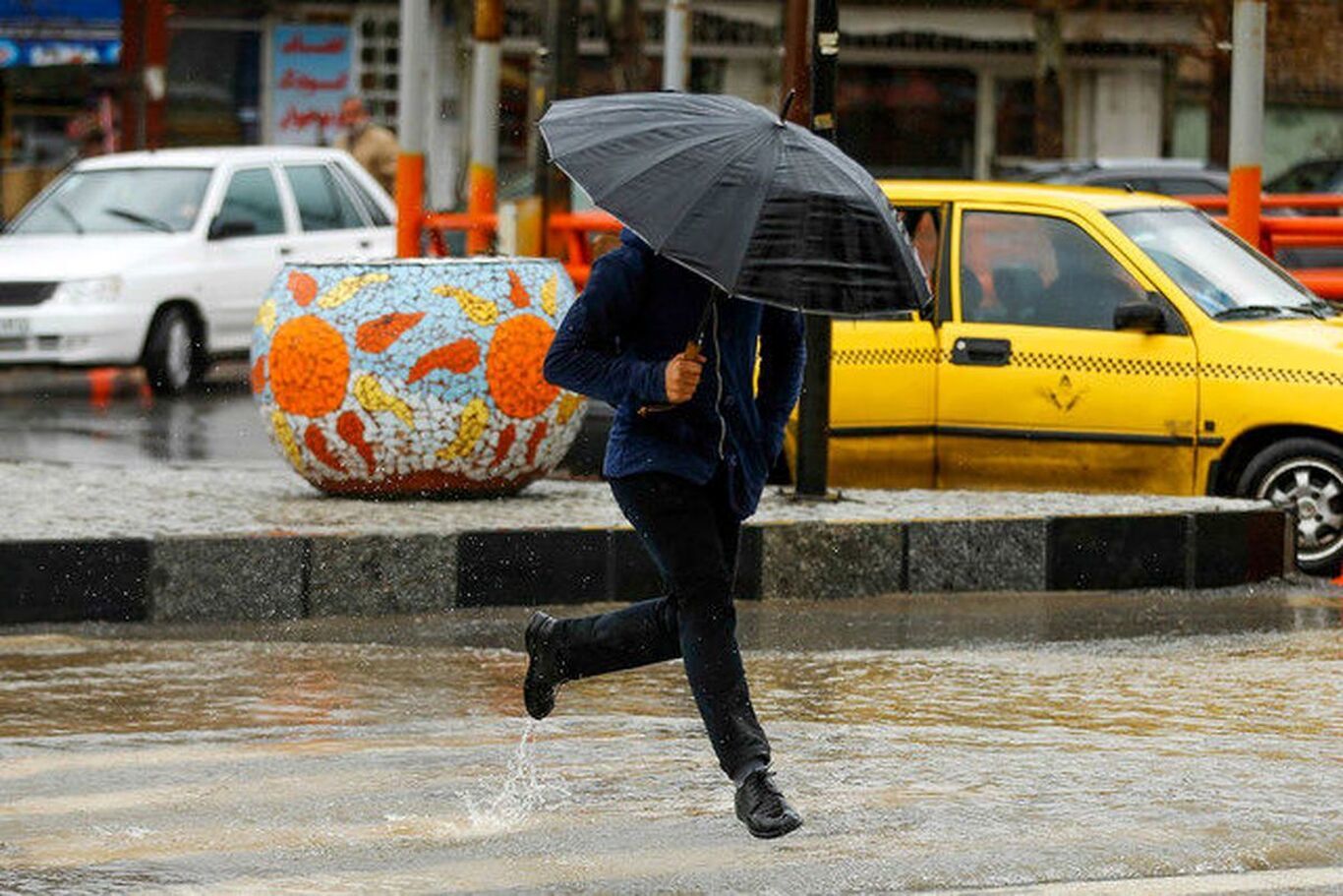 پیش‌بینی هوای تهران در روز‌های آینده؛ کاهش۶ تا ۱۲ درجه‌ای دما