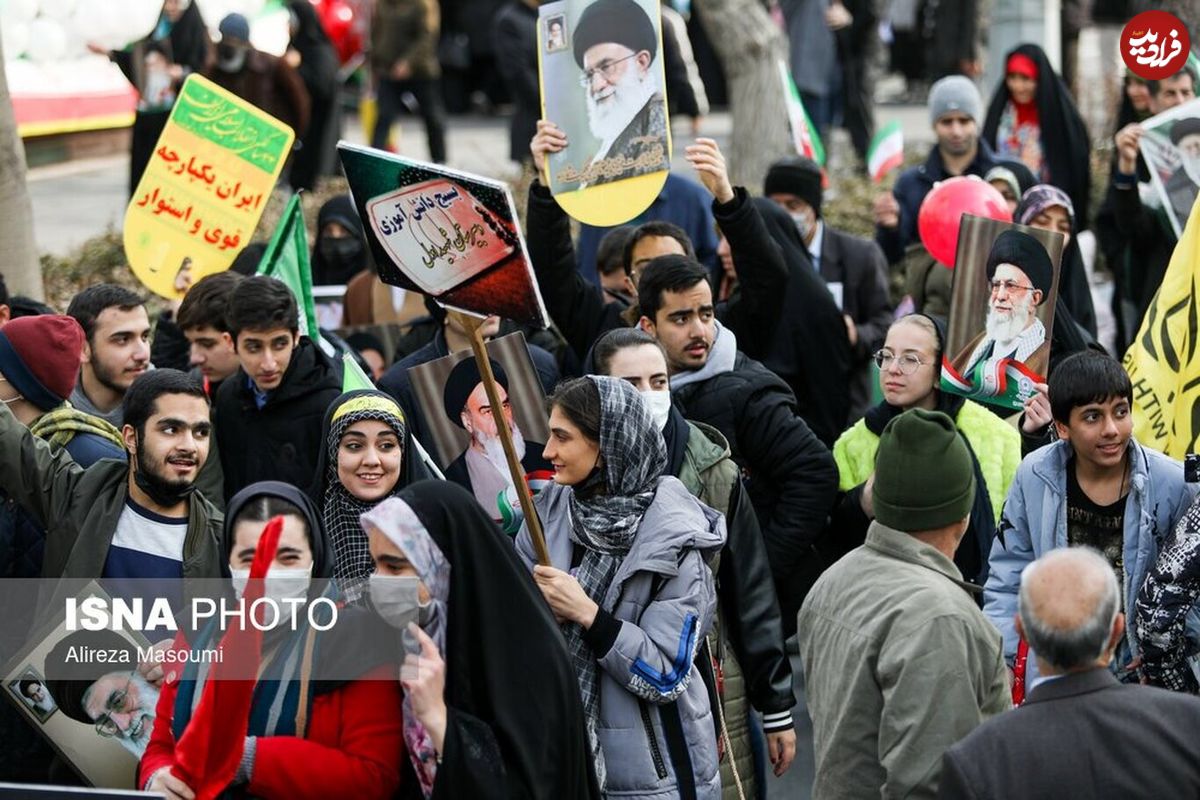 (تصاویر) راهپیمایی ۲۲ بهمن ۱۴۰۱ - تهران