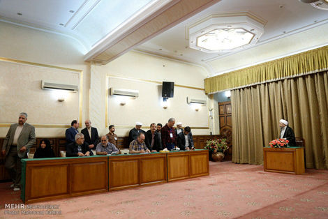 تصاویر/ شرکت آملی لاریجانی در انتخابات