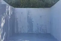 عکس؛ هنر خیابانی؛ خلاقیت هنرمند پرتغالی که «اتاقک خالی» را به «استخر تمساح» تبدیل کرده است