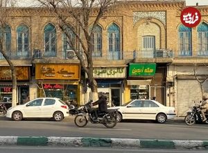 (عکس) ایران قدیم؛ «ظاهر خودروها در خیابان فردوسی تهران» دهه 40؛ «میدان شهرداری رشت» سال 50