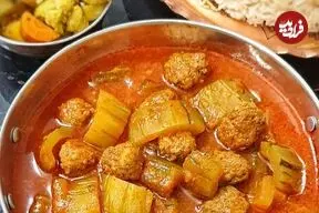 خورش خیار چنبر با گوشت قلقلی؛ طعم متفاوتی که عاشقش می‌شوید