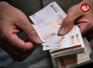 احتمال افزایش حقوق کارمندان و بازنشستگان