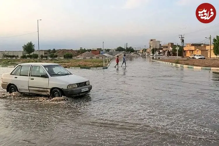 وزش باد شدید و گردوخاک در تهران/ تداوم بارش‌ باران در این استانها