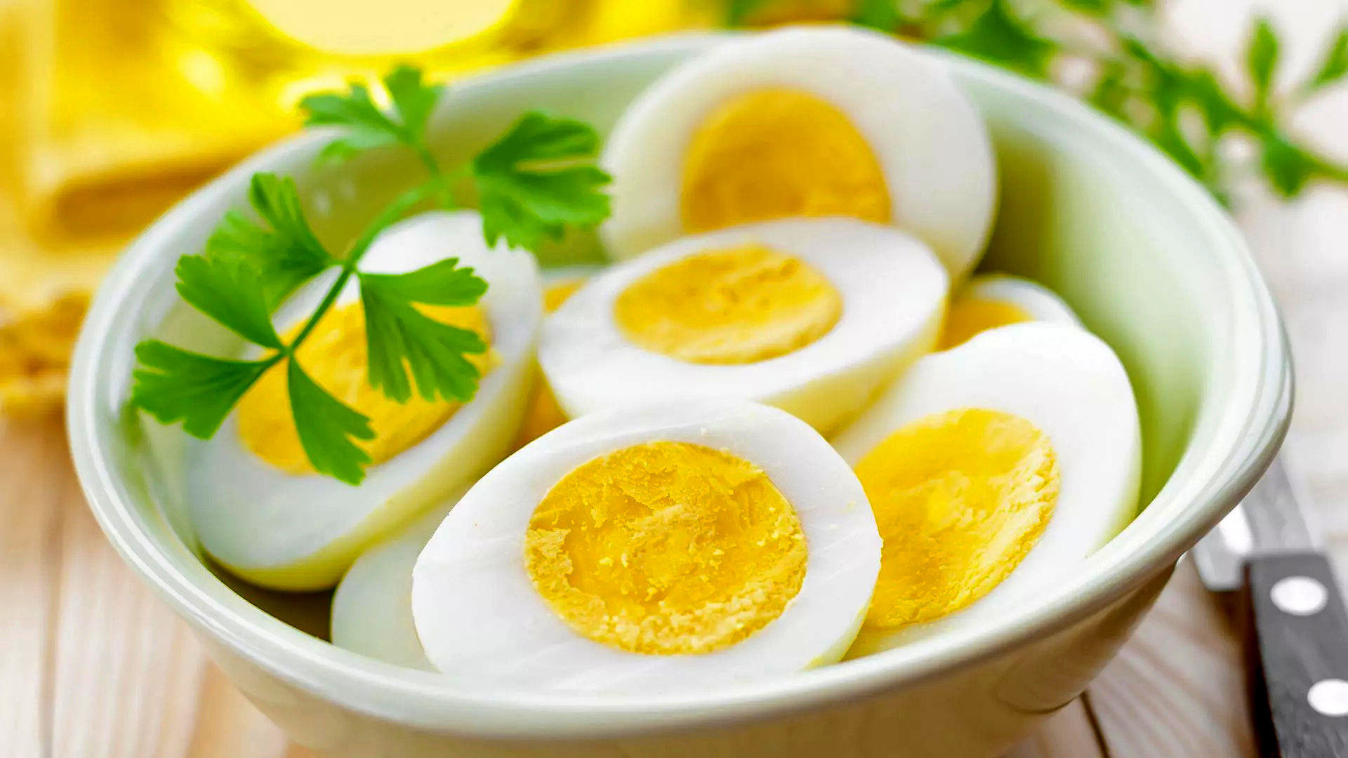 روزی چند عدد تخم‌‌مرغ می‌توان خورد؟ متخصصان تغذیه پاسخ می‌دهند