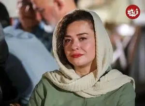 عکس| سفر زمان؛ تیپ و چهره «مهراوه شریفی‌نیا» در اکران «سالن 4»
