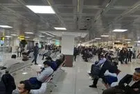 (ویدئو) جشن سال تحویل در فرودگاه مهرآباد 