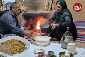 ببینید| غذای روستایی در ایران؛ پخت یک غذای متفاوت با سنگدان مرغ