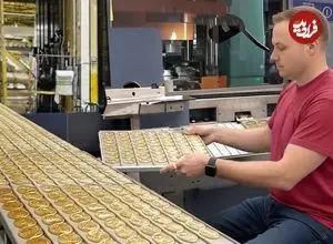 ببینید| نگاهی به مراحل تولید میلیون ها سکه طلا و نقره در کارخانه ای سری در آمریکا